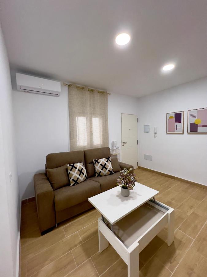 Rockside Residences Suites La Linea La Línea de la Concepción Extérieur photo