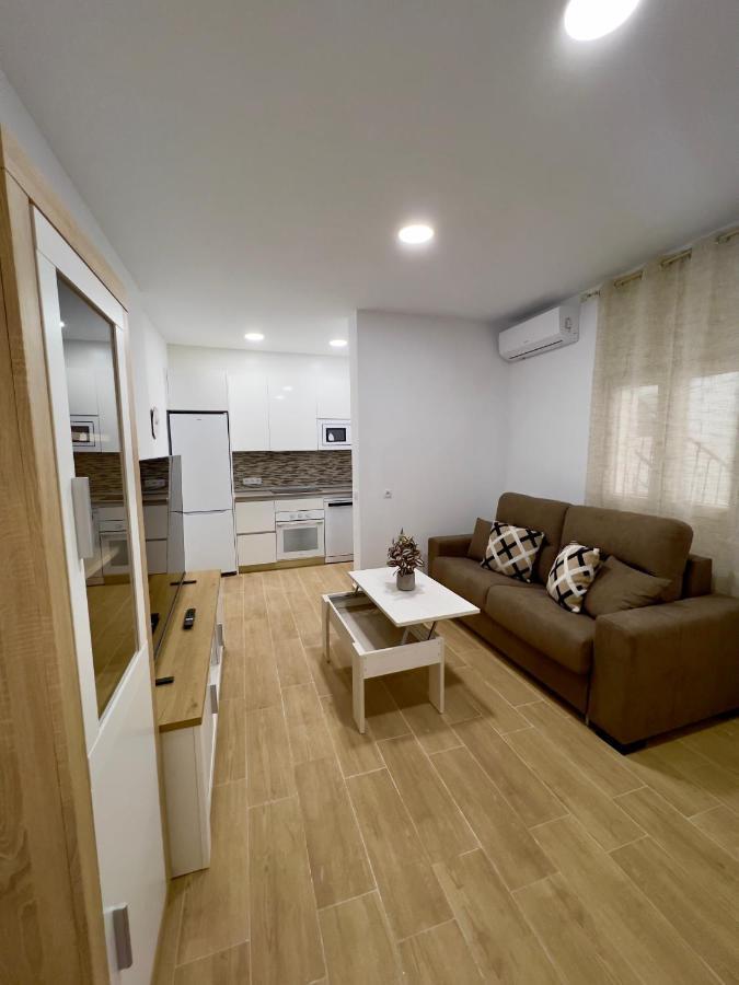 Rockside Residences Suites La Linea La Línea de la Concepción Extérieur photo